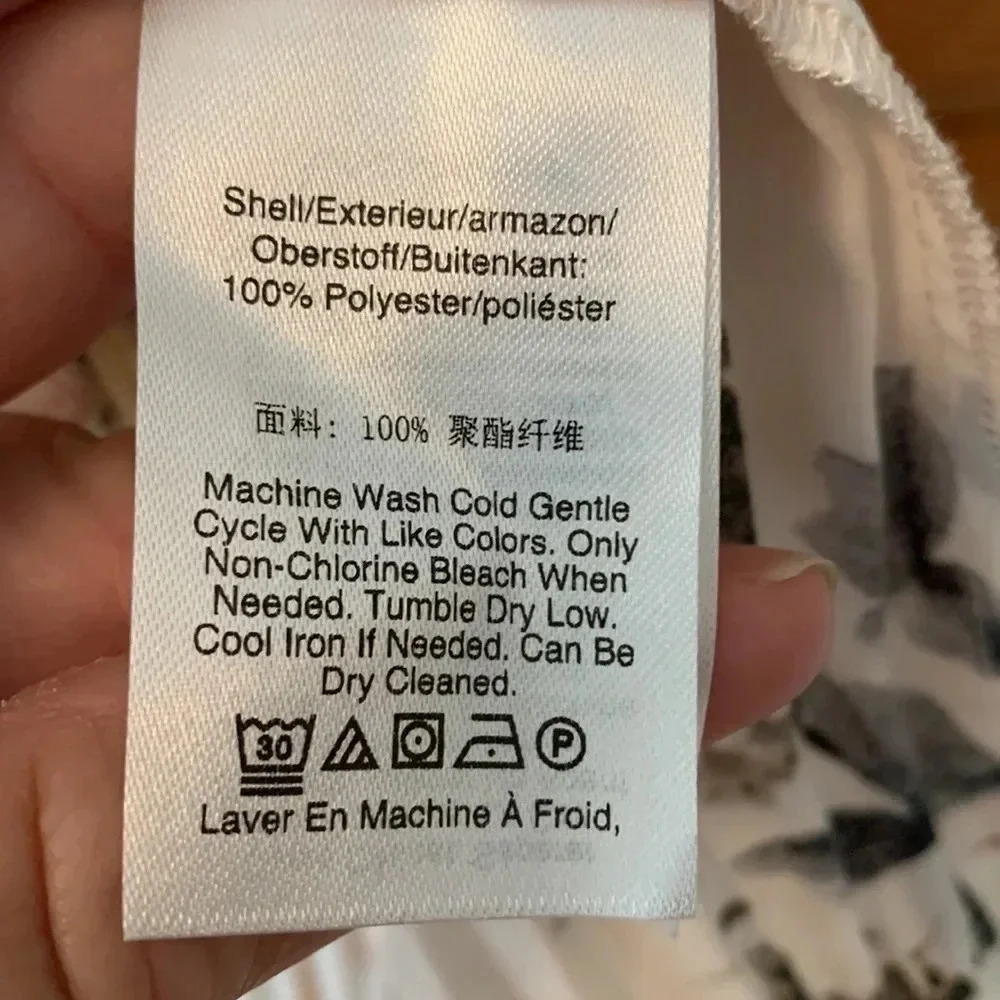 Dkny  S - Picture 5 of 7